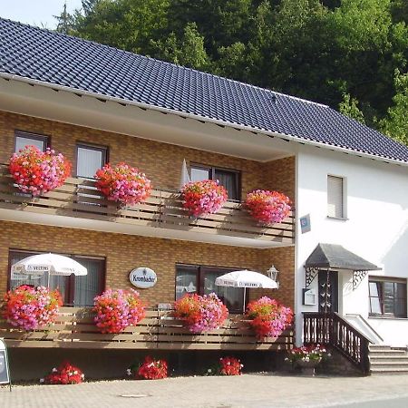 Zur Dorfschaenke Hotel Medebach Bagian luar foto