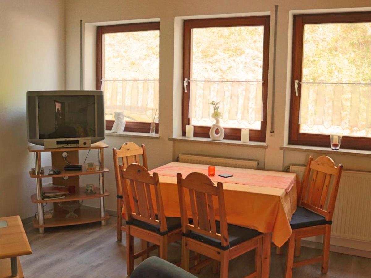 Zur Dorfschaenke Hotel Medebach Bagian luar foto