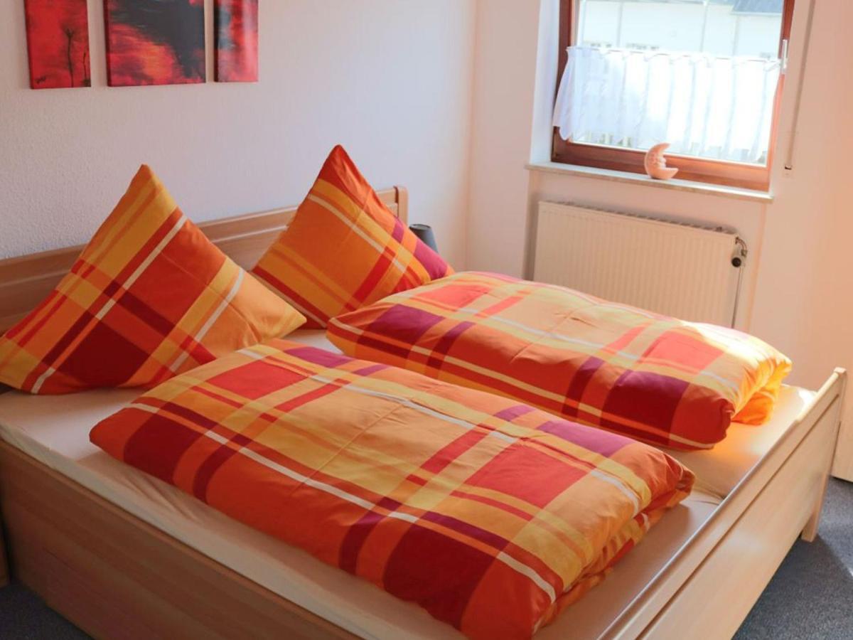 Zur Dorfschaenke Hotel Medebach Bagian luar foto